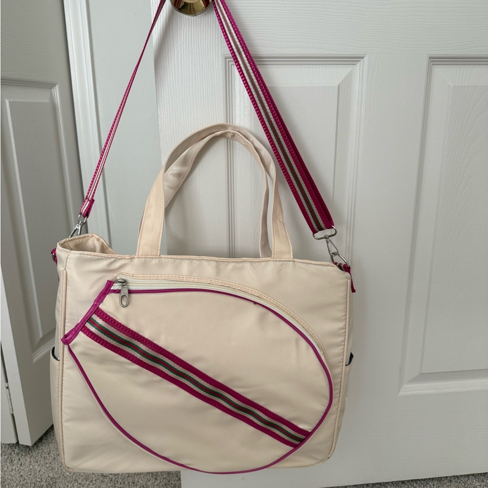 Loven Tennis Bag